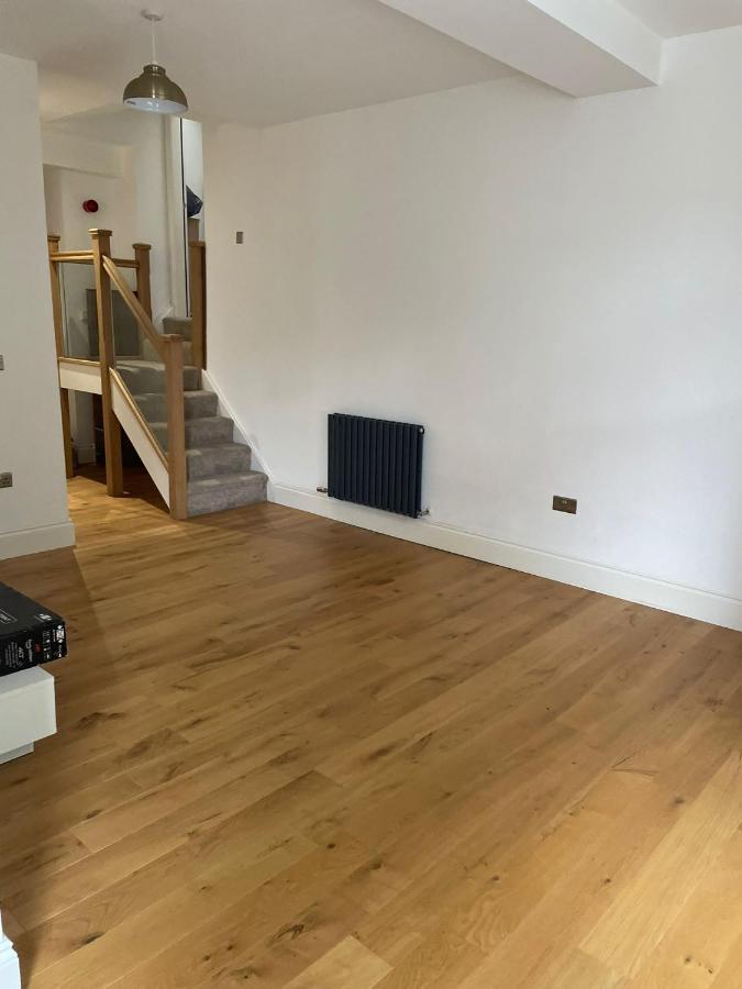 City Centre 1 Bed Sleeps 4 H5 キングストン・アポン・ハル エクステリア 写真