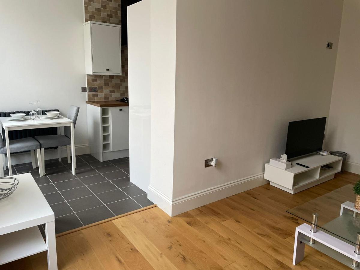 City Centre 1 Bed Sleeps 4 H5 キングストン・アポン・ハル エクステリア 写真